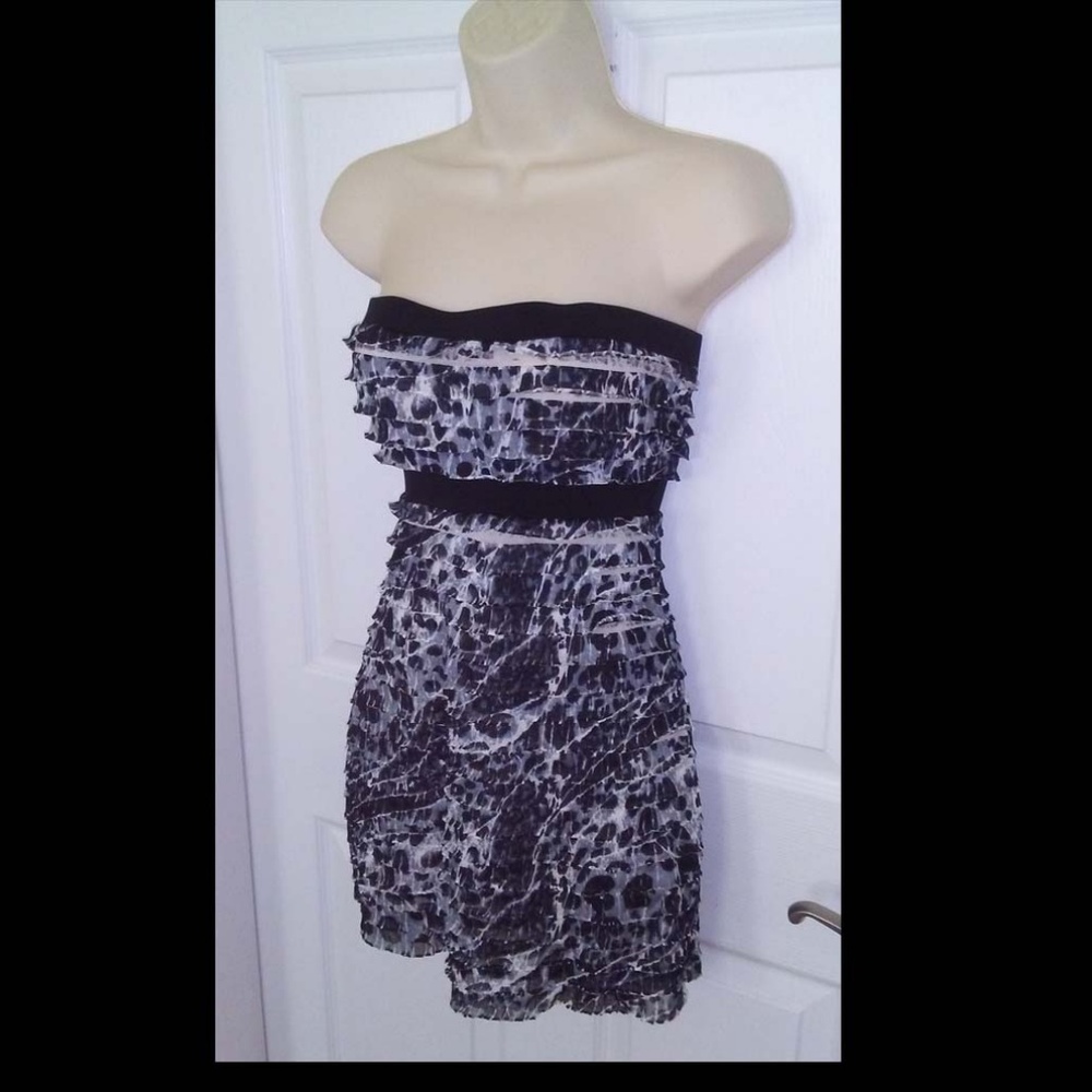 Black & white strapless ruffle mini dress, Small